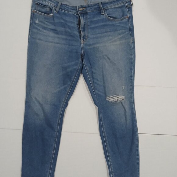 Old Navy Mid Rise rockstar super skinny stretch women distressed jeans size 16. - Picture 1 of 11